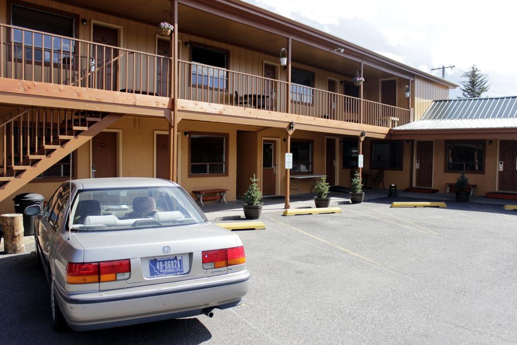 Country Motor Inn Livingston Luaran gambar
