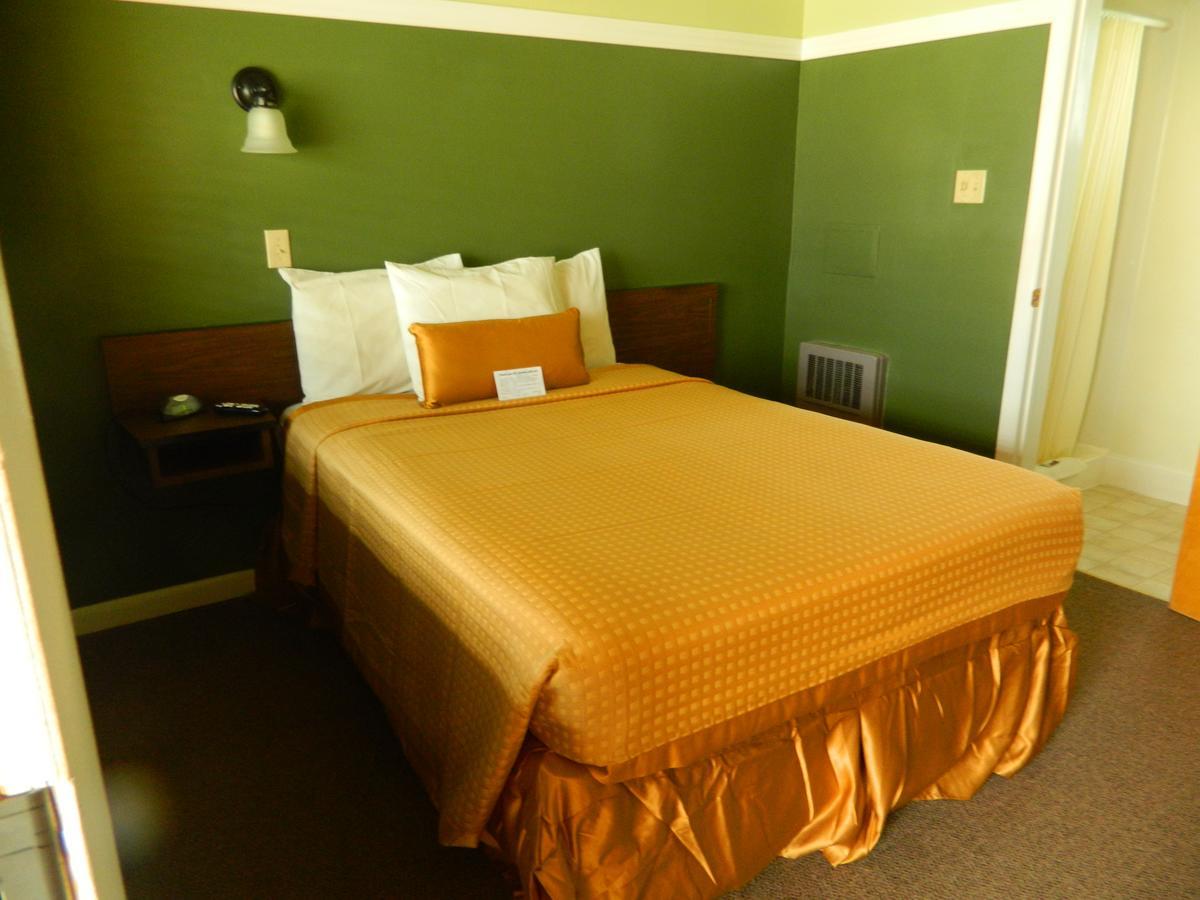 Country Motor Inn Livingston Luaran gambar